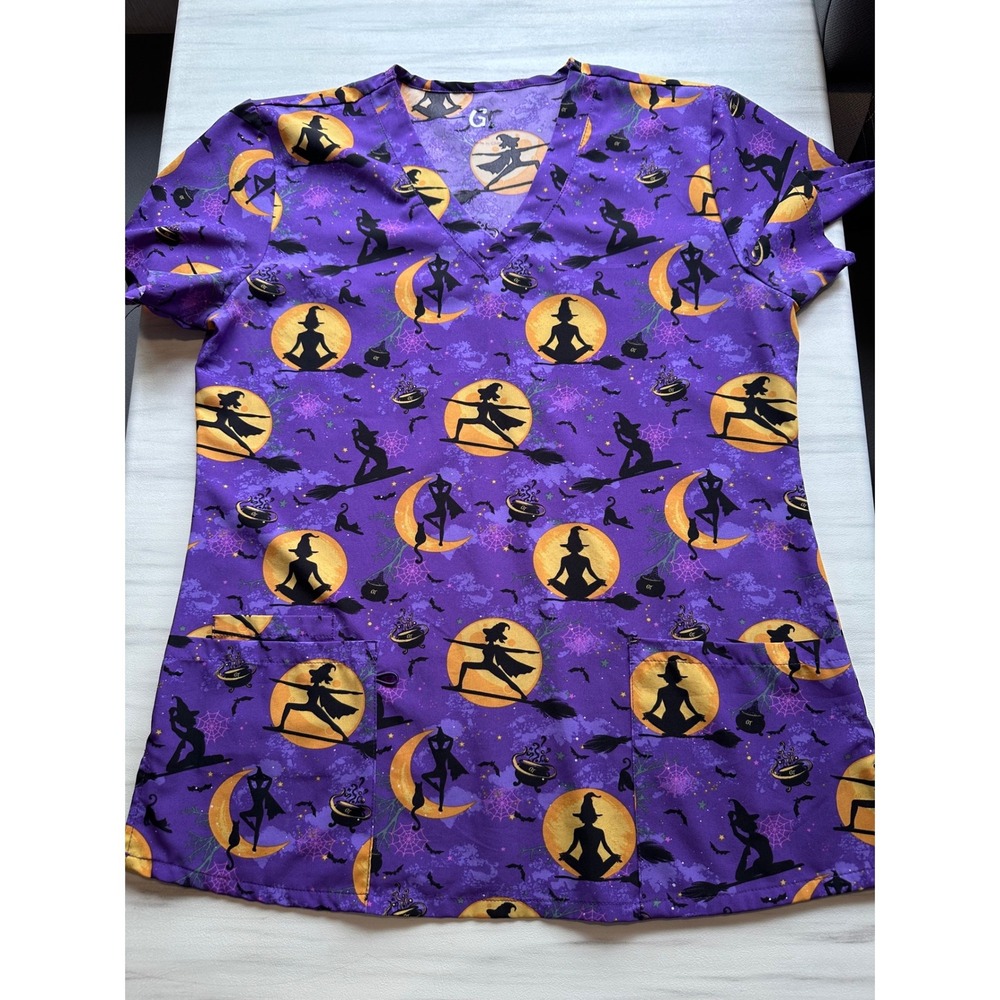 Lot of 4 Womens Holiday Scrub Tops Halloween Thanksgiving Christmas Sloths Med. - Picture 5 of 15